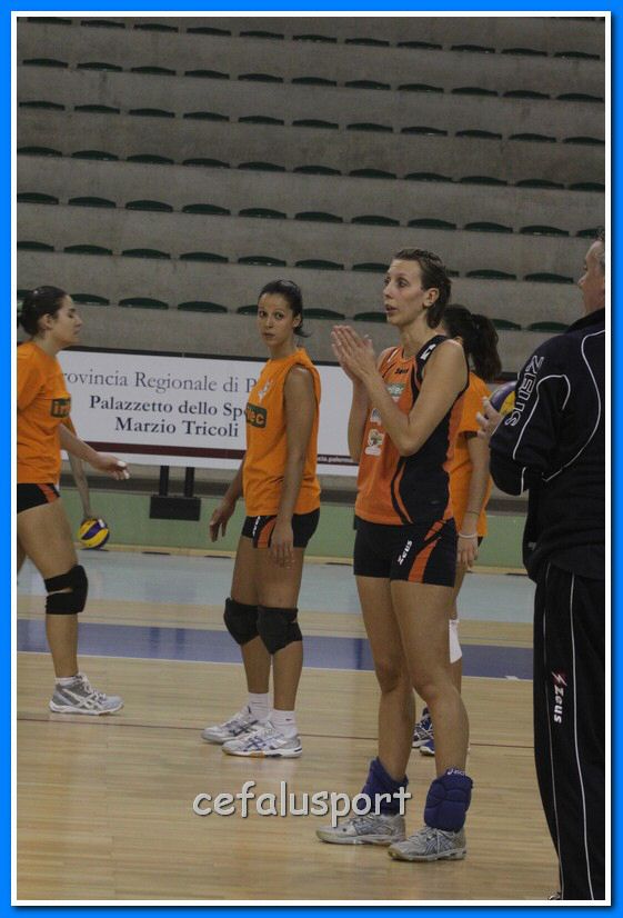 121110 sport2 323_tn.jpg